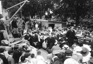 Former President Taft lays the FUSS Cornerstone